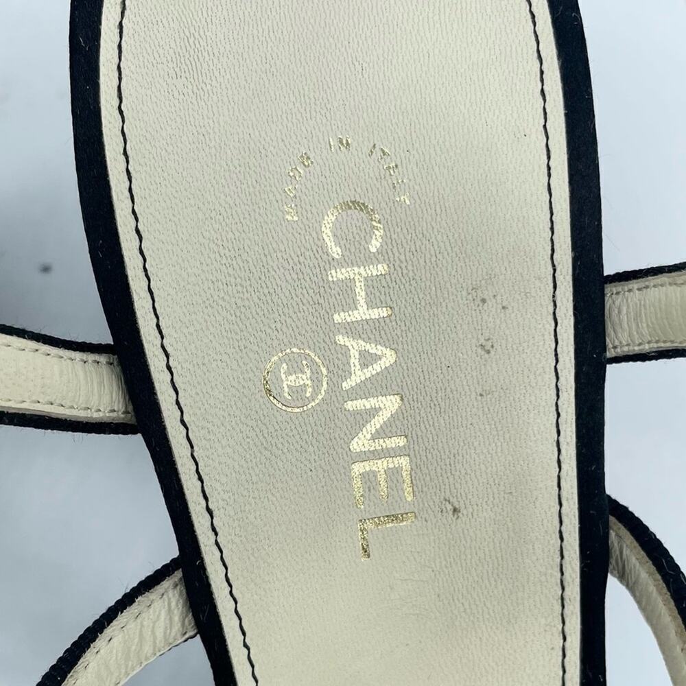CHANEL Black leather/ Satin caged pearl embellished bow block heel sandals EU40 - Picture 6 of 14